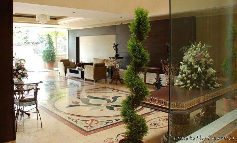 City Suite Hotel Beirut Esterno foto