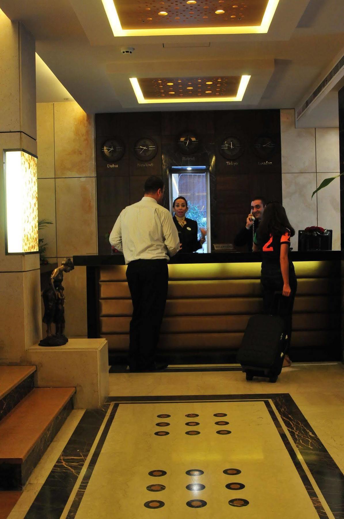 City Suite Hotel Beirut Esterno foto